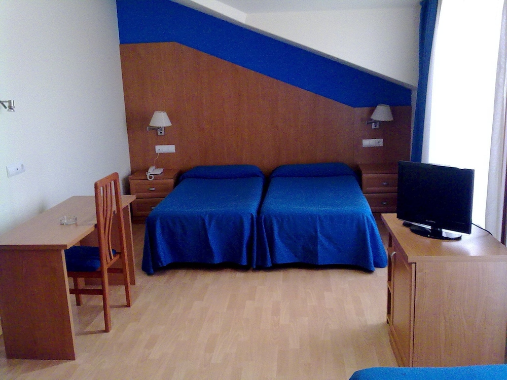 Hotel Estrella Del Alemar 10/35