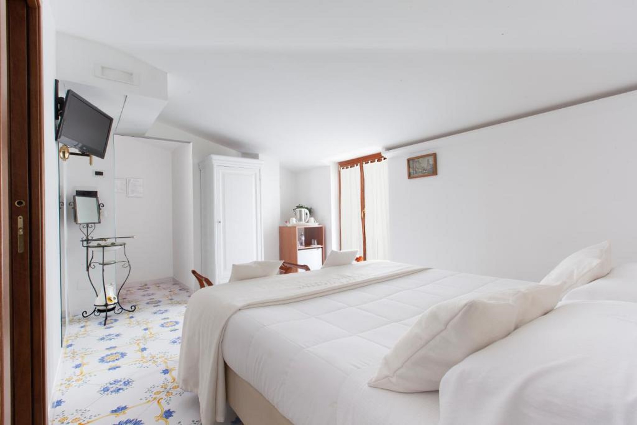 Room, Double or Twin Bed, Terrace
