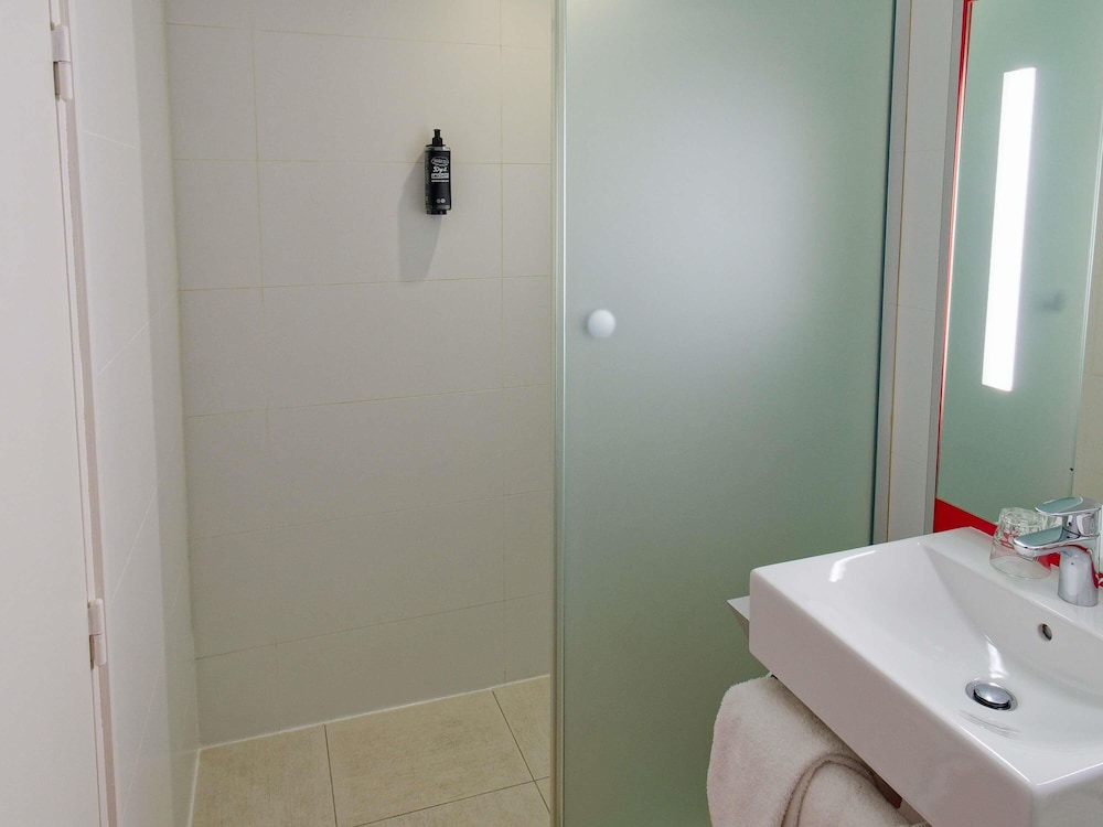 Ibis Styles Saint-Brieuc Gare Centre 50/54