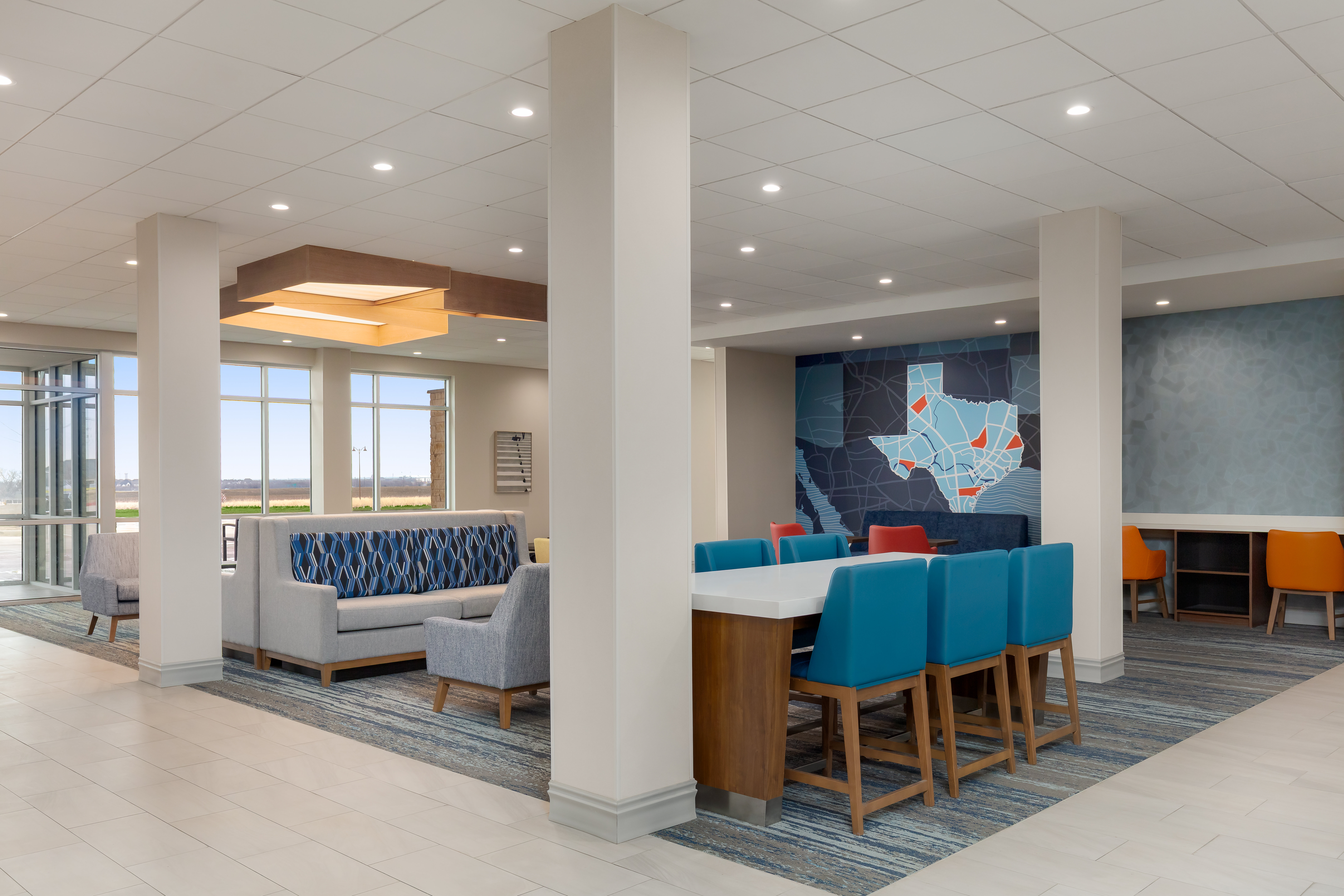 Holiday Inn Express & Suites FRISCO NORTH - PROSPER 42/52