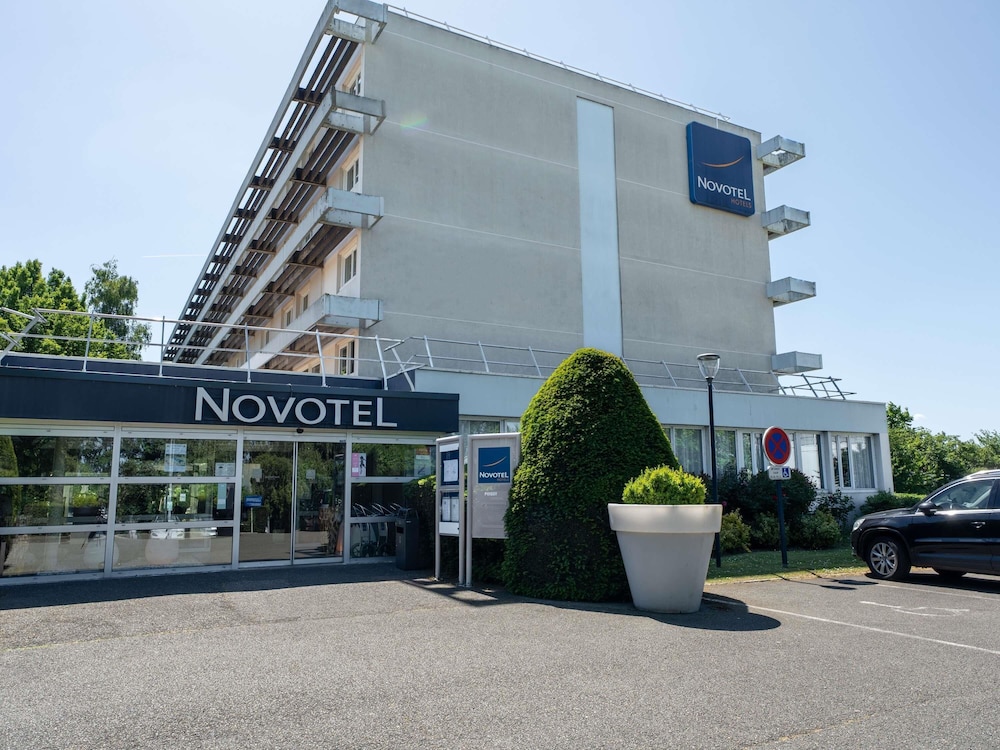 Novotel Poissy Orgeval 42/49