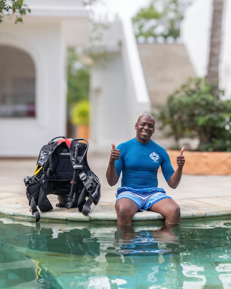 Chale Island Resort 43/70