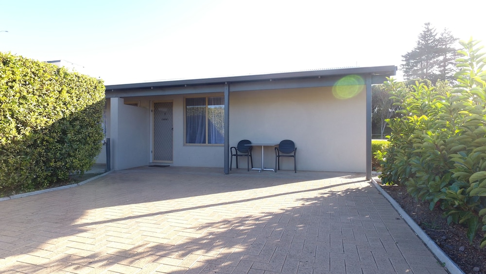 Esperance Bay Holiday Park 34/50