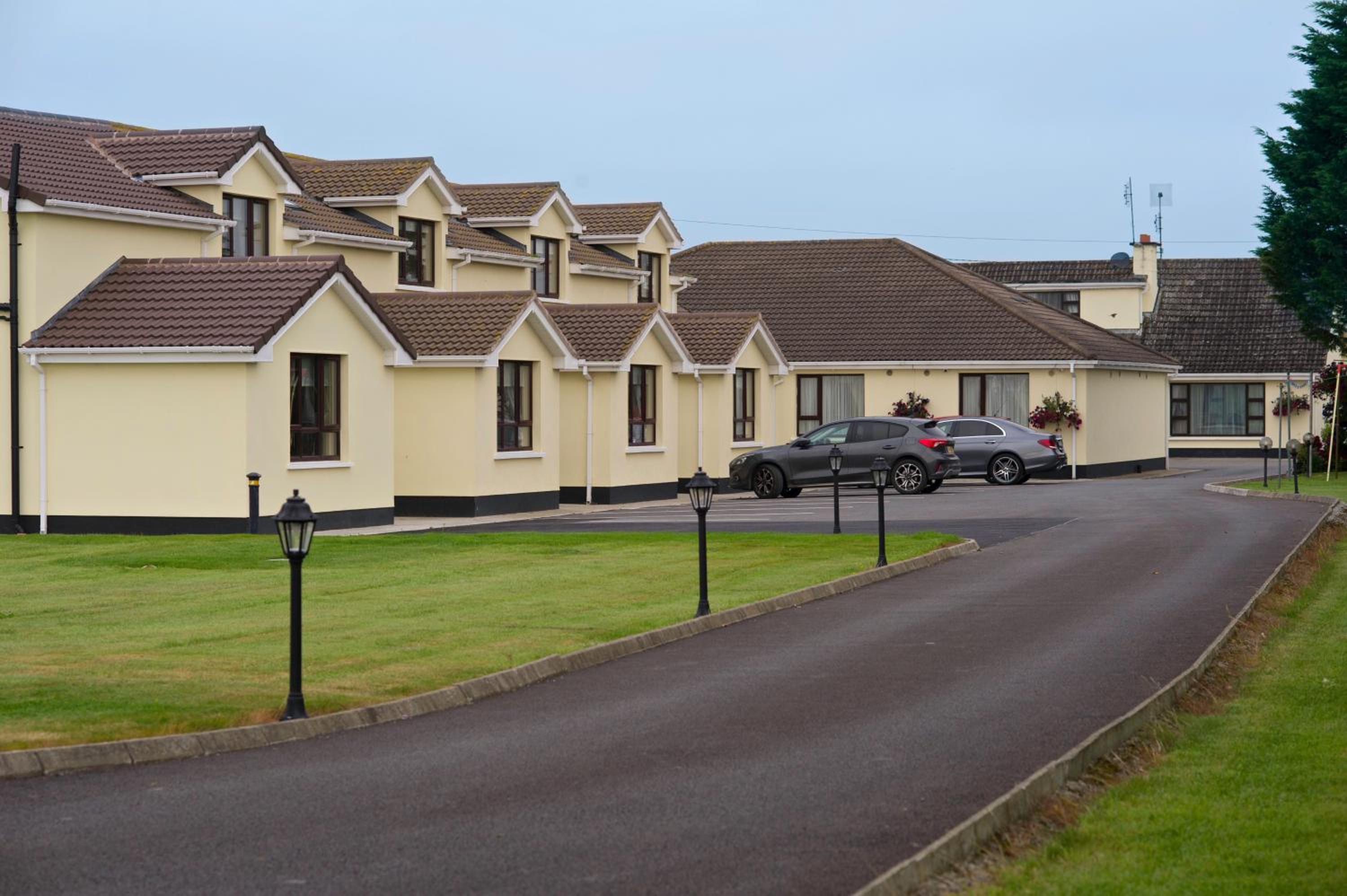 Hillview House 15/16