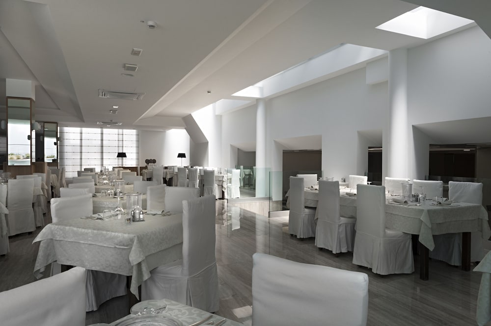 Le Soleil Hotel 46/60