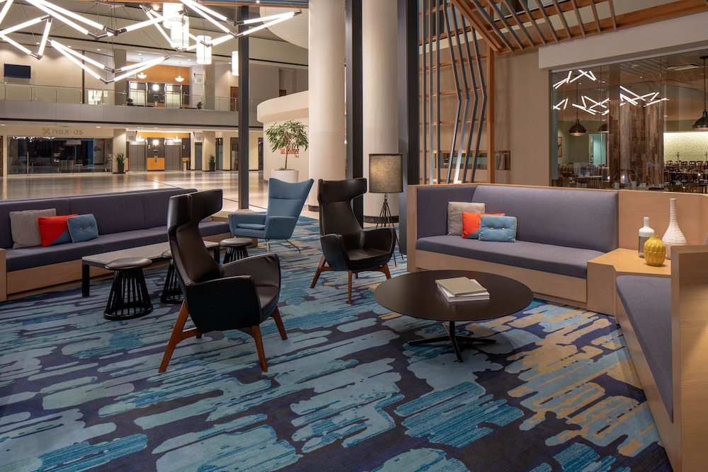 Hyatt Regency Indianapolis 40/69