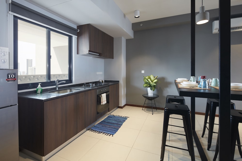 The Landmark Studio Suite 6/50