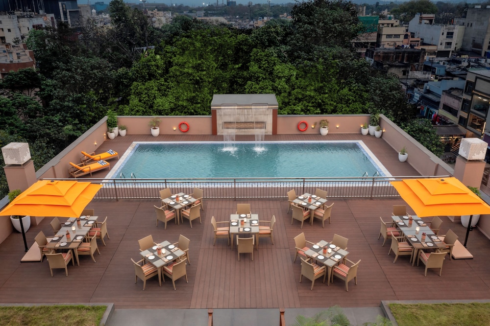 Vivanta Jamshedpur, Golmuri 4/57