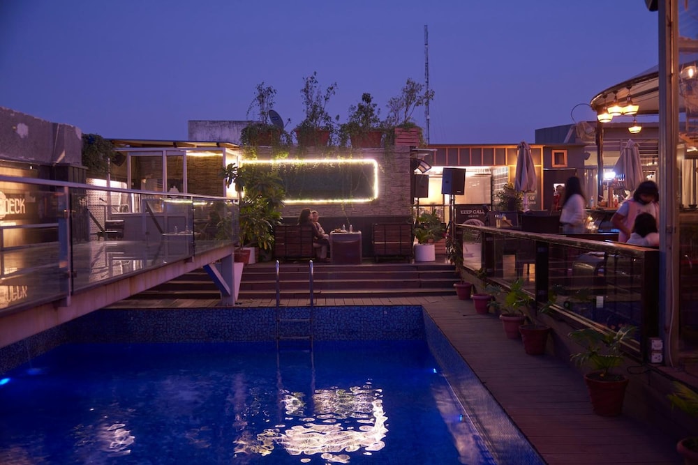 P L Palace Lords Inn Agra 3/60