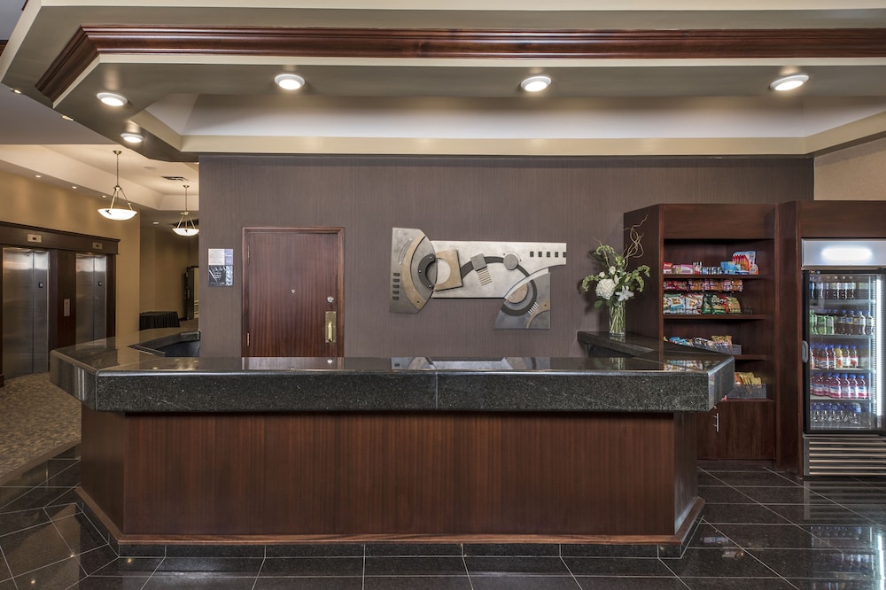 Best Western Plus Winnipeg Airport Hotel 8/45