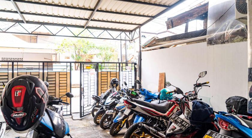 Reddoorz At Kebon Kacang 41/59
