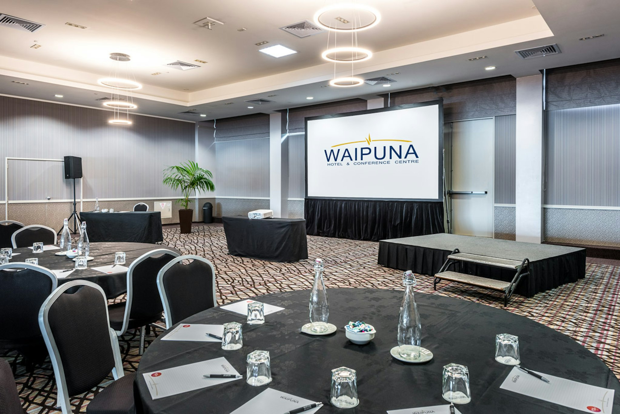 Waipuna Hotel And Conference Centre 88/100