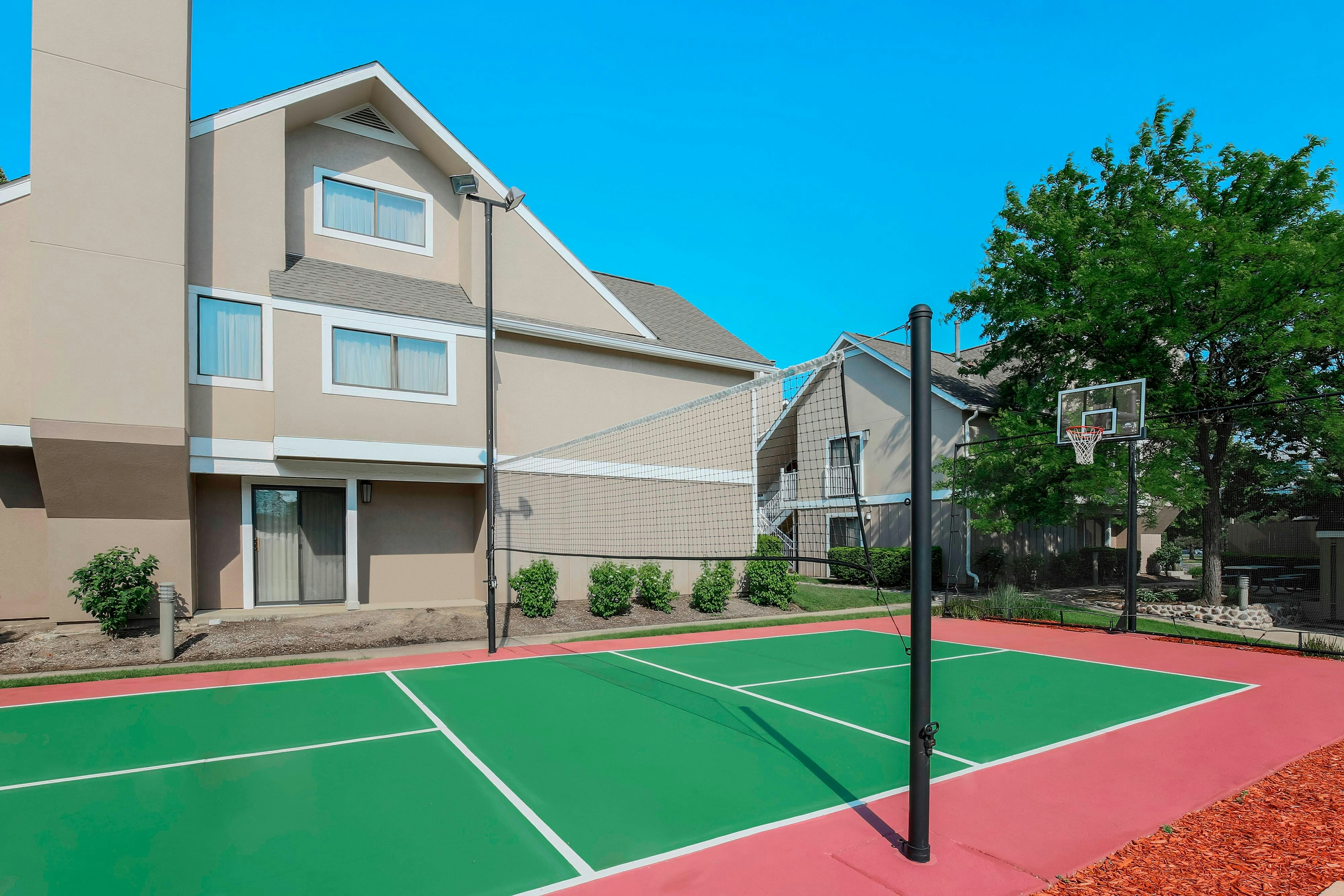 Residence Inn Chicago Deerfield 4/13