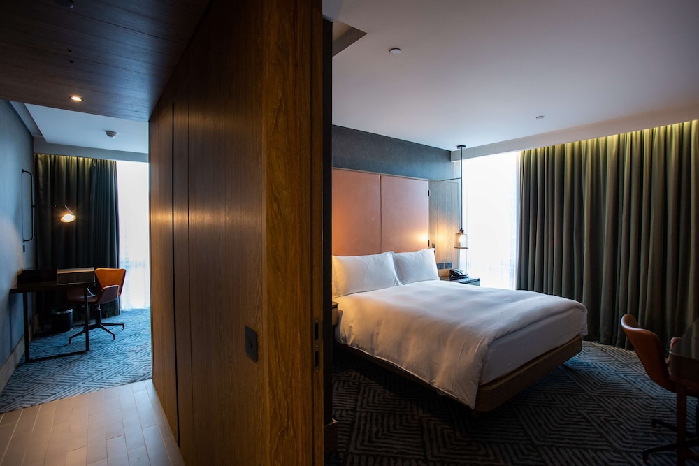 Hilton London Bankside 8/66