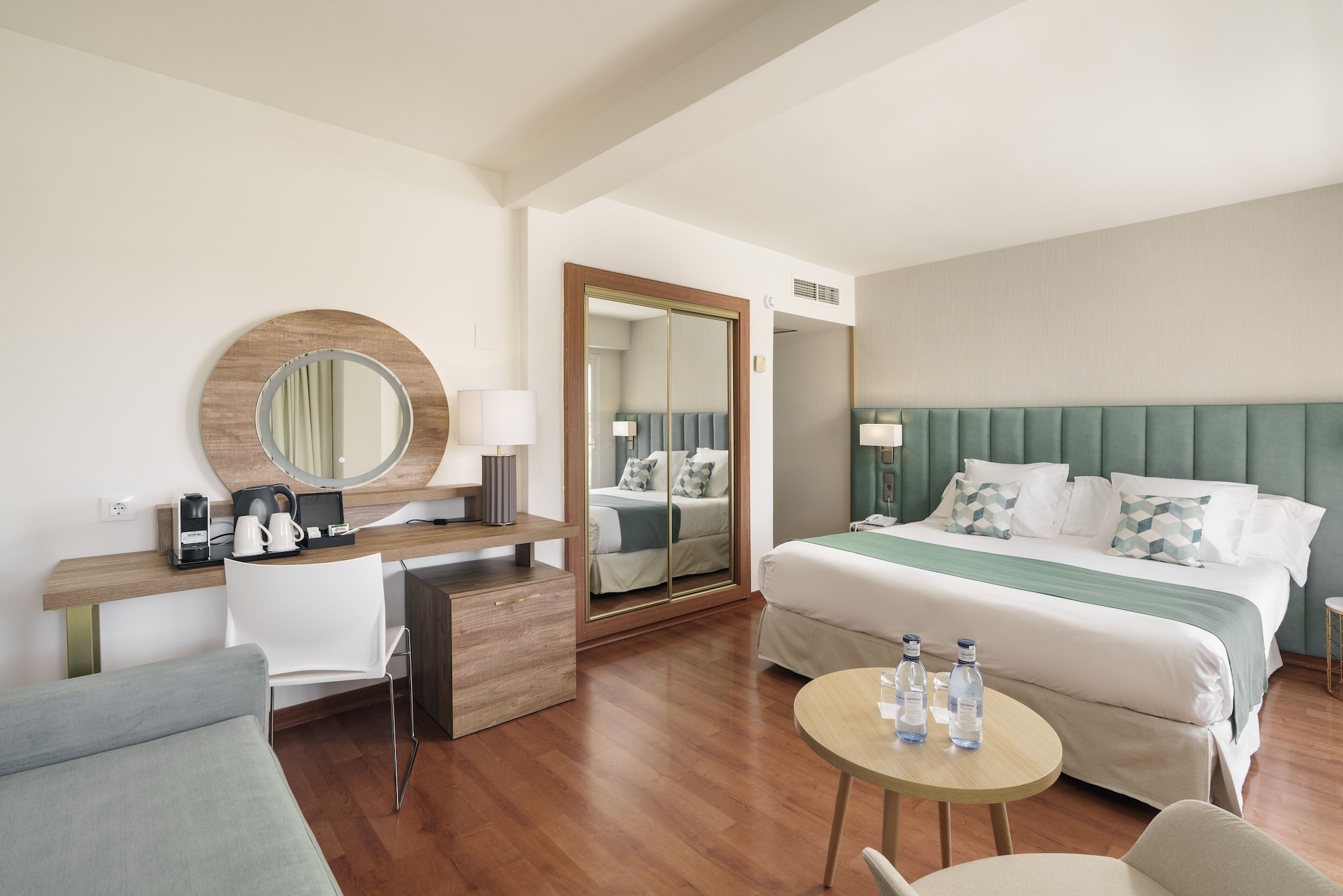 SUPERIOR, DOUBLE BED, SEA VIEW, BALCONY