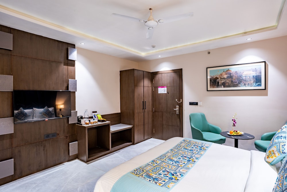 EXECUTIVE, DOUBLE BED