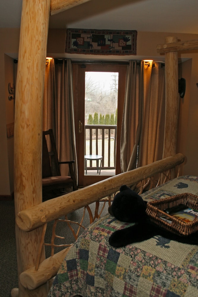 Lodge At Grant Apos S Trail 28/50