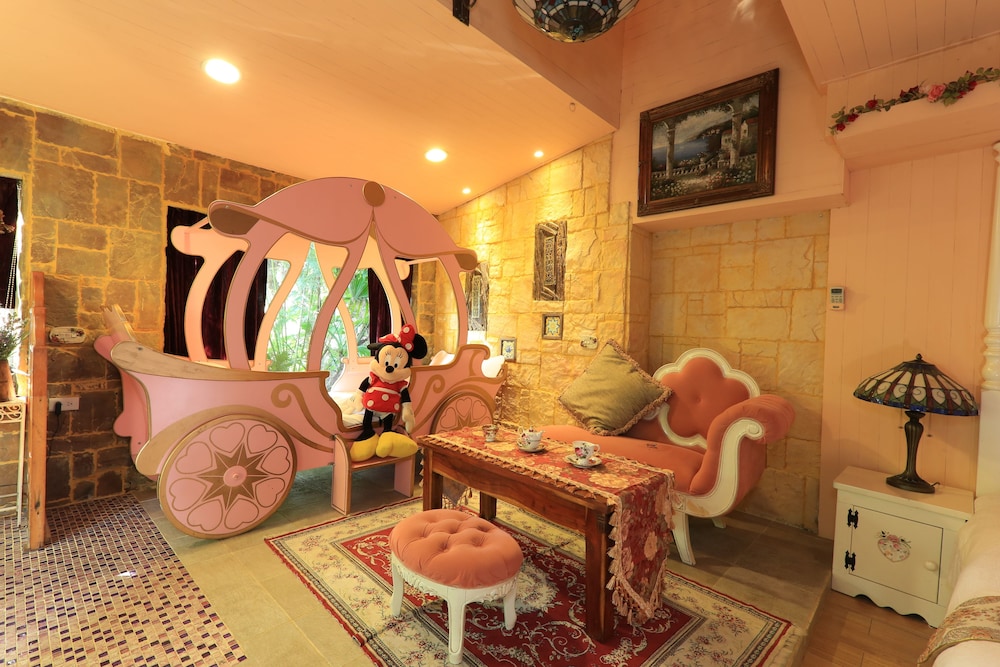 Xinyuan My Dream Castle 24/50