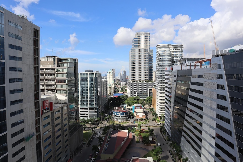 Seda Central Bloc Cebu City 43/47