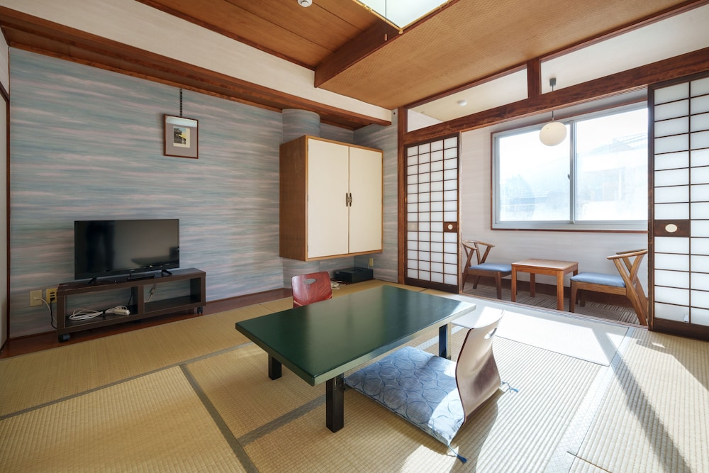 Hotel New Tsuruta 19/71