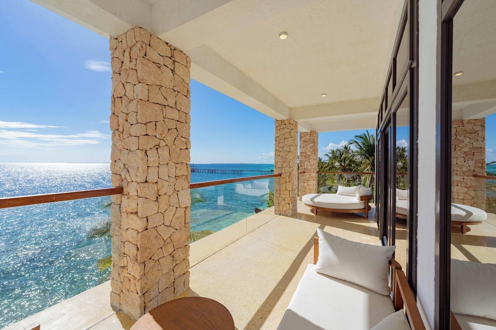 Kwanza Resort by Sunrise 34/60