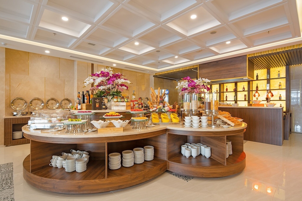 Gold Plaza Hotel Da Nang 29/50
