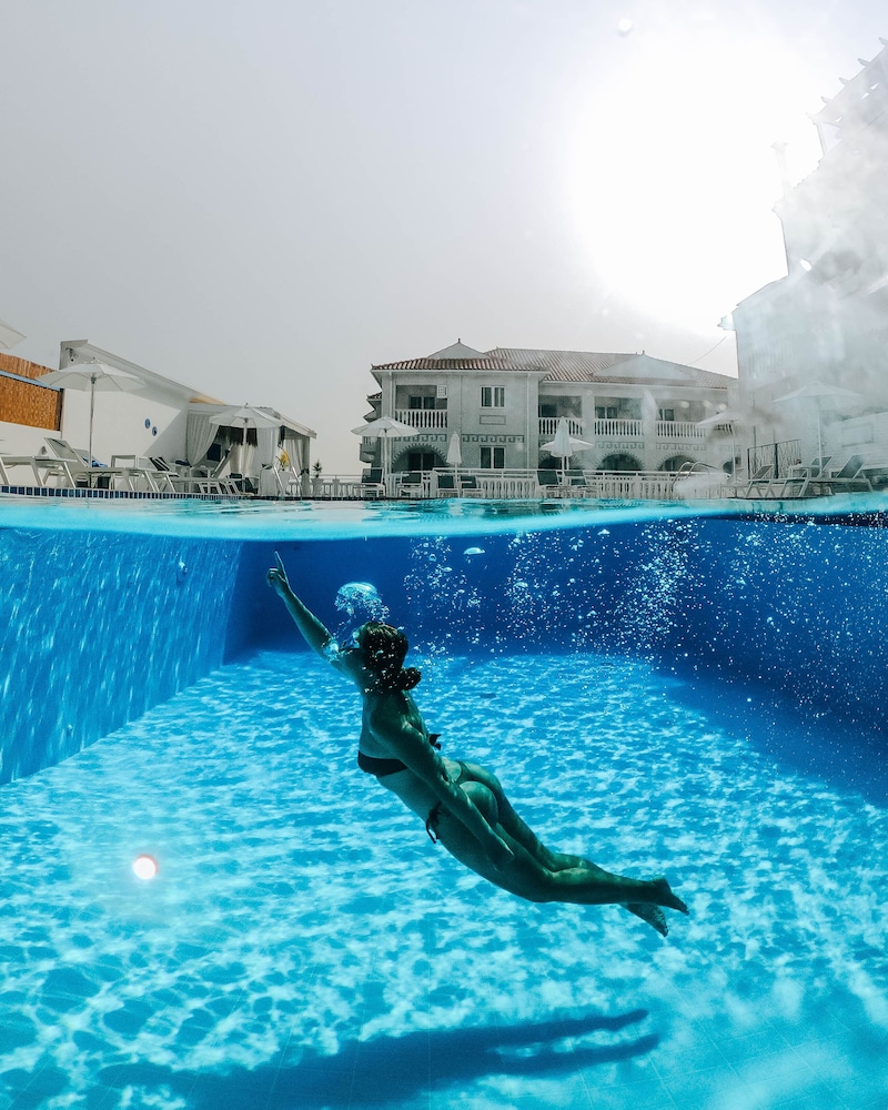 Meandros Boutique & Spa Hotel 55/58