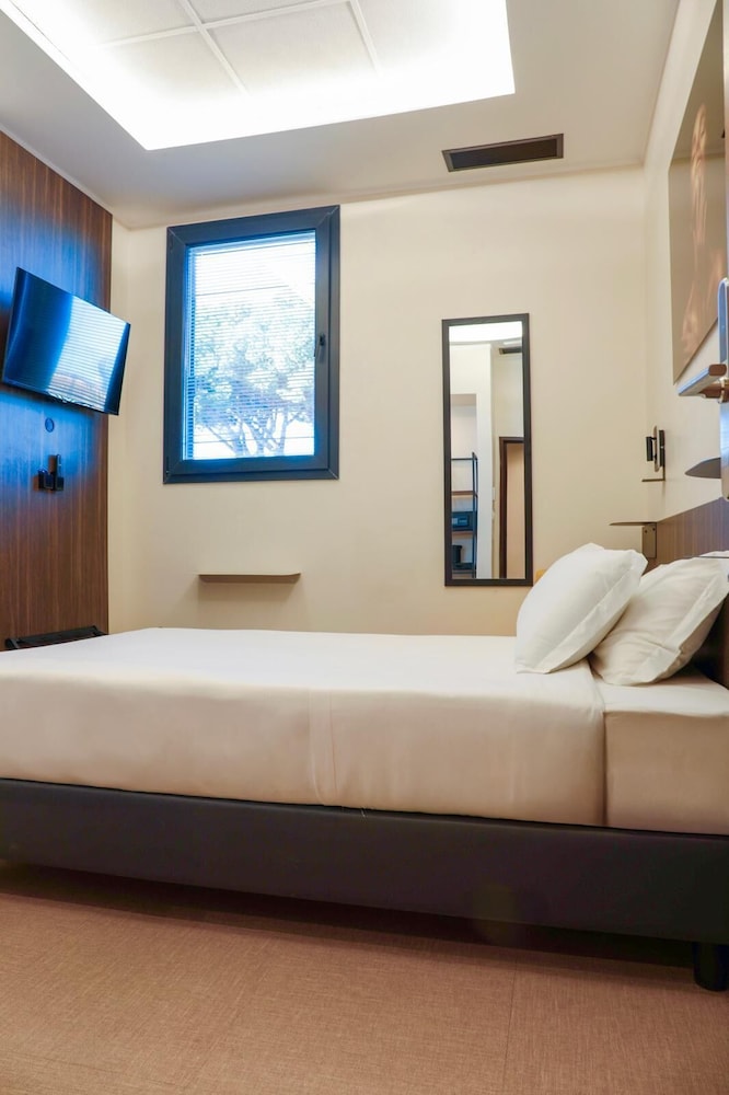 Best Western Hotel Revolution 23/51