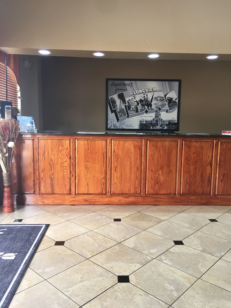 Super 8 By Wyndham Longview/North 8/42