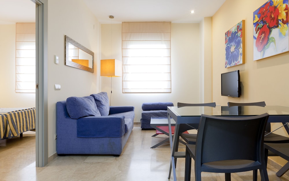 Apartamentos Vertice Sevilla Aljarafe 43/63