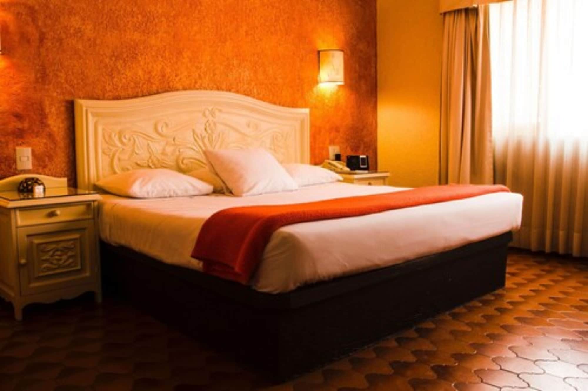 غرفة جونيور بفراش فوتون وسرير كينج بشرفة، Hotel Villa Del Conquistador 4/7