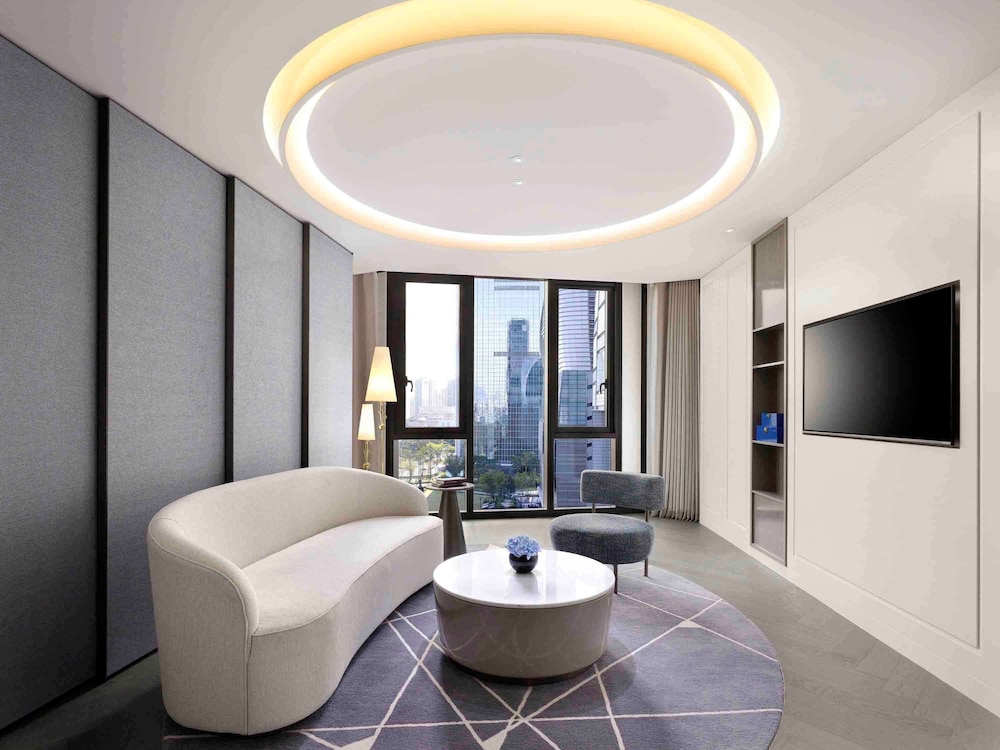 Sofitel Ambassador Seoul Hotel and Serviced Residences 42/71