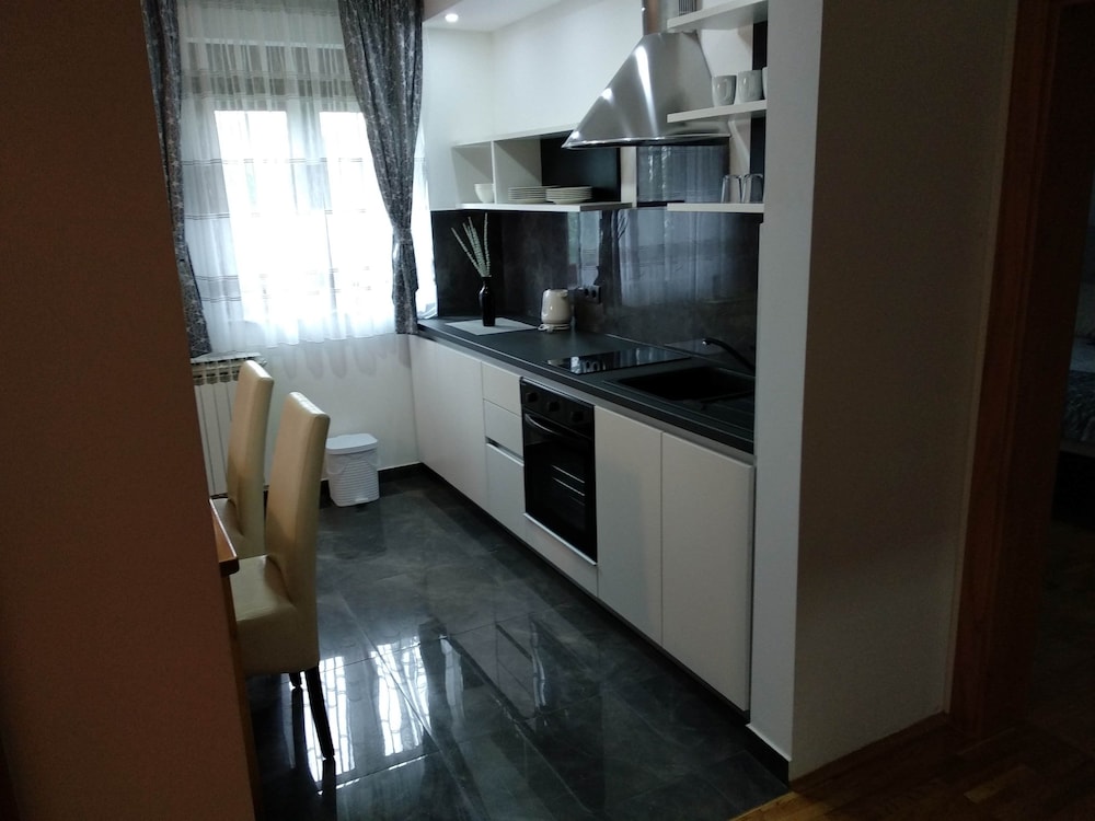 HOUSE LUCIJA 3/27
