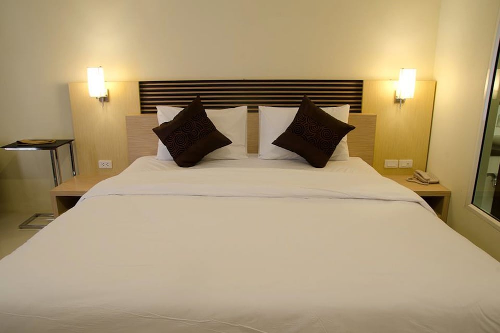 Green Hotel Resort Khon Kaen 17/55