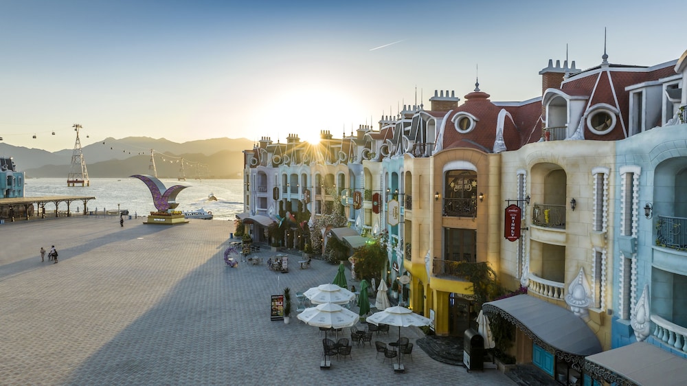 Vinpearl Luxury Nha Trang 39/43