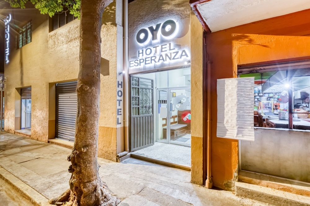 Hotel Esperanza 2/37