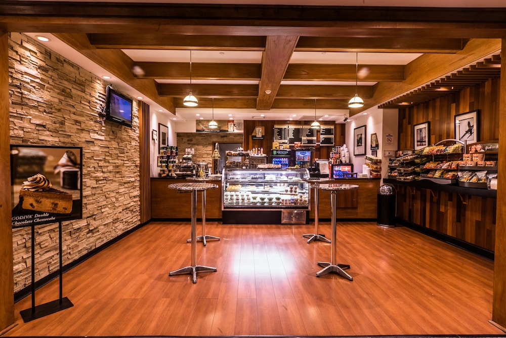 Crowne Plaza Newark Airport 34/50