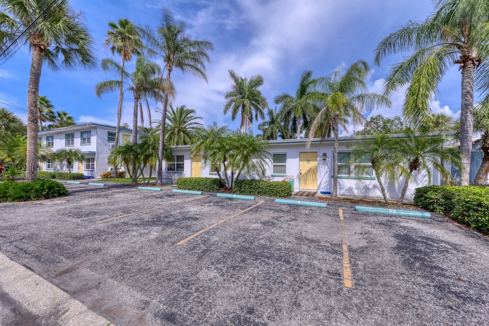 BeachTrail Lodging 63/73