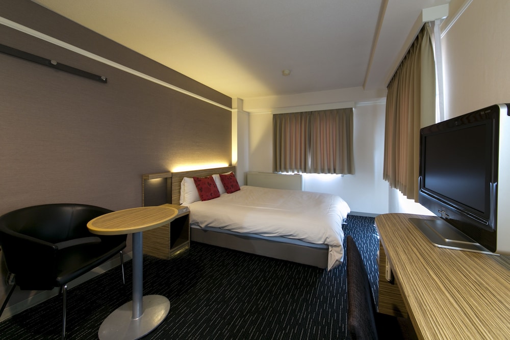 Plaza Hotel Toyota 9/49
