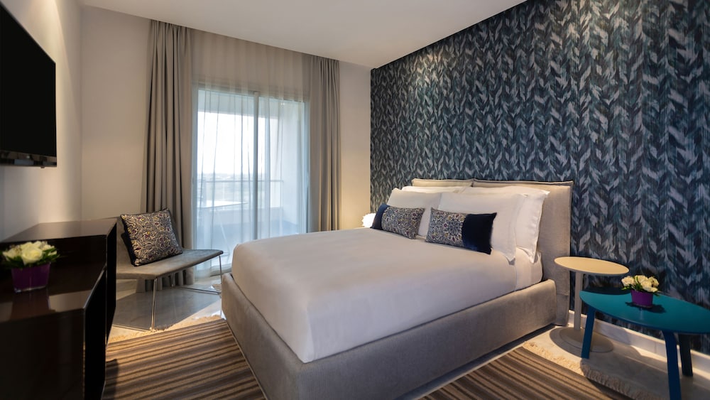 ADAM Hotel Suites 8/59