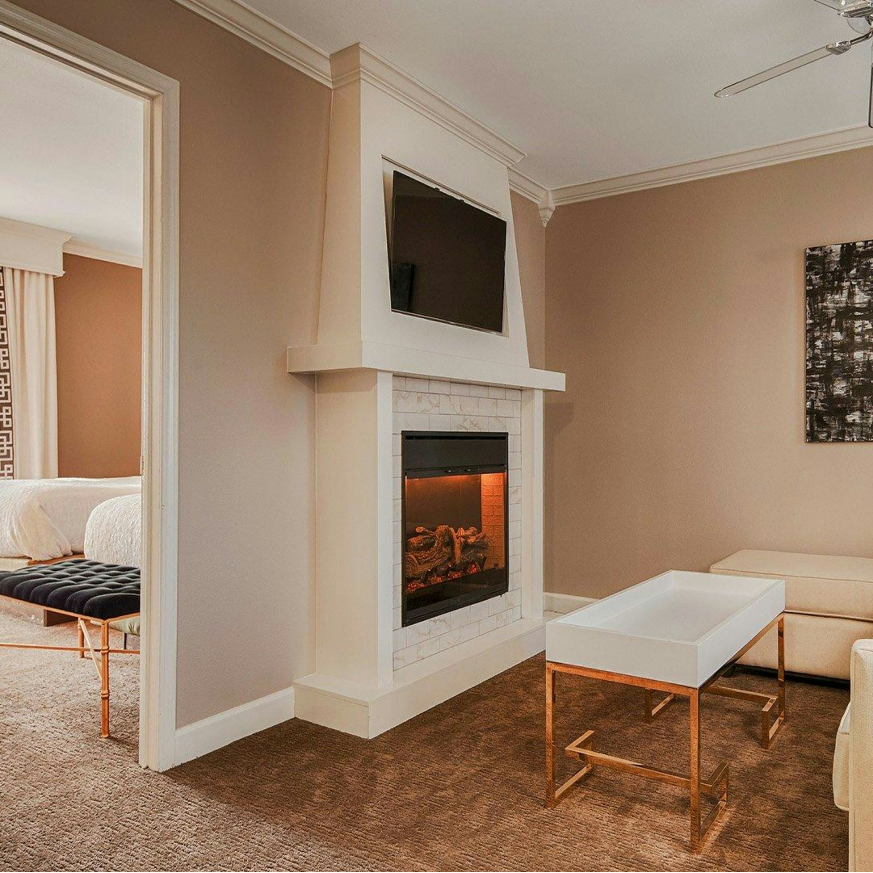 The Burgundy Hotel, Tapestry Collection by Hilton 16/31