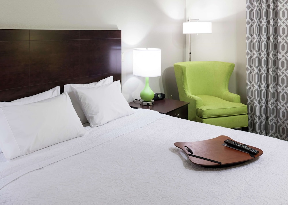 Hampton Inn & Suites Phoenix North/Happy Valley 17/43