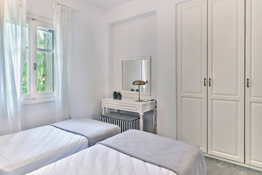 STAGONES LUXURY VILLAS 9/50