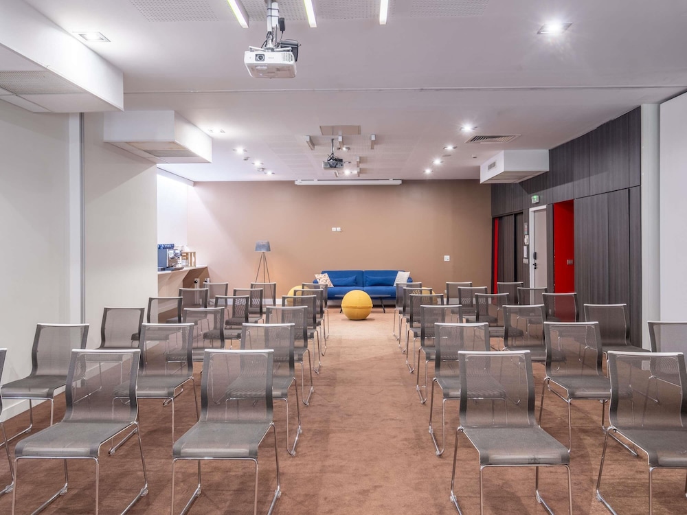 Novotel Lyon Confluence 66/80