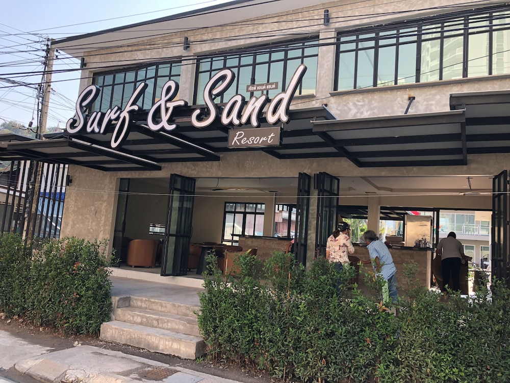Surf and Sand Resort 5/57