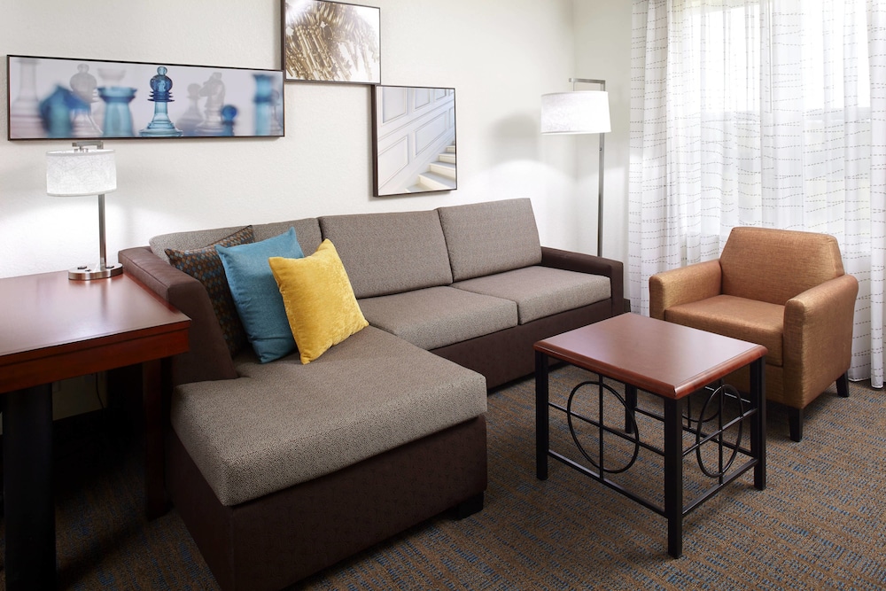 Residence Inn Tampa Suncoast Parkway at NorthPointe Village 32/62