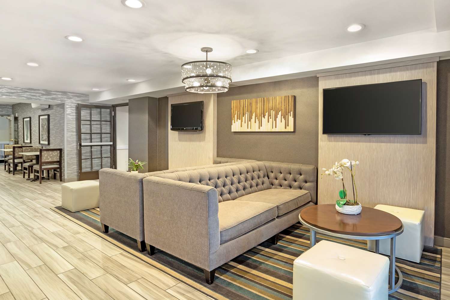Best Western Plus Fairfield Hotel 18/30