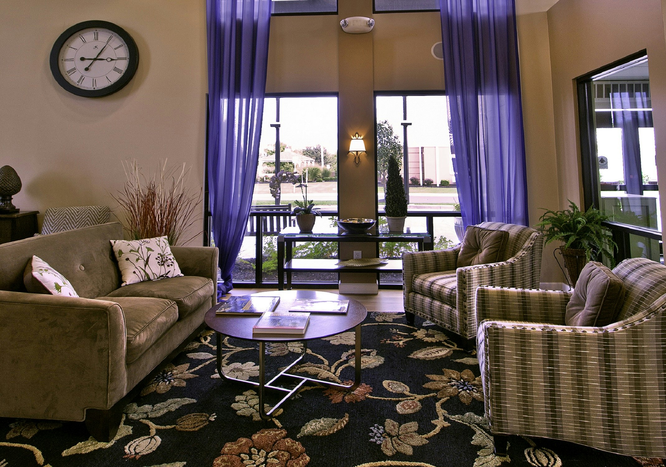 Doubletree By Hilton Buffalo Amherst 41/64