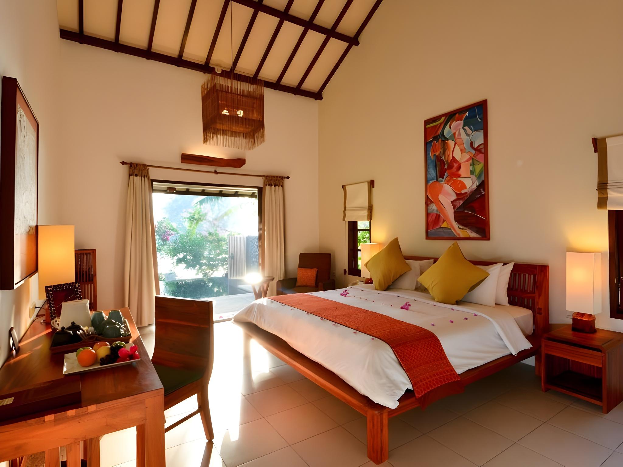 2 Bedrooms, Pool, Villa
