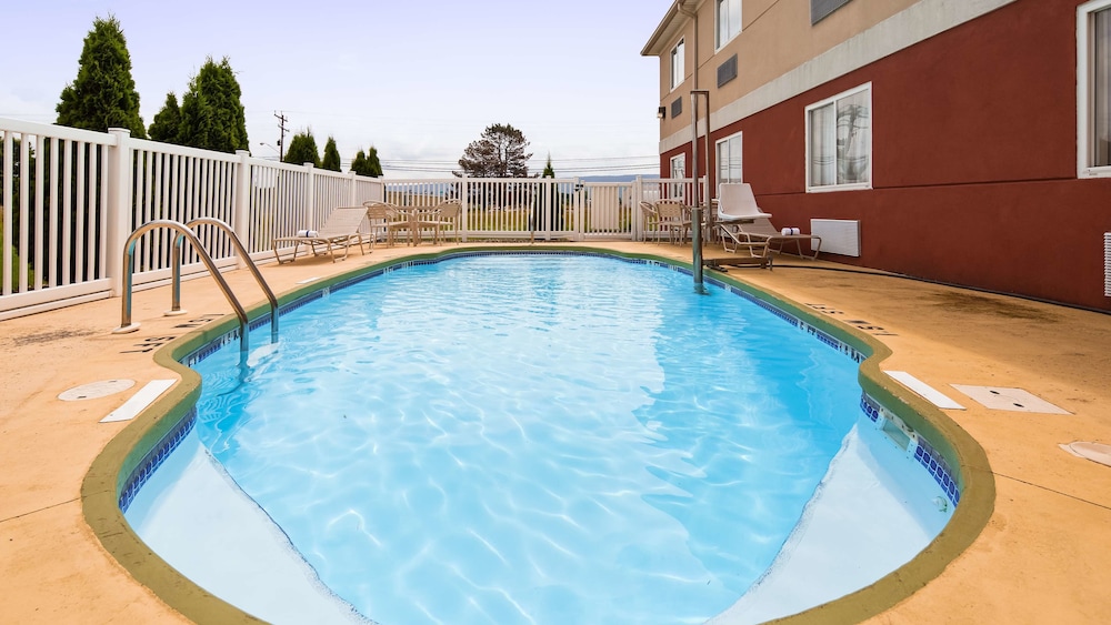 Best Western Nittany Inn Milroy 3/43